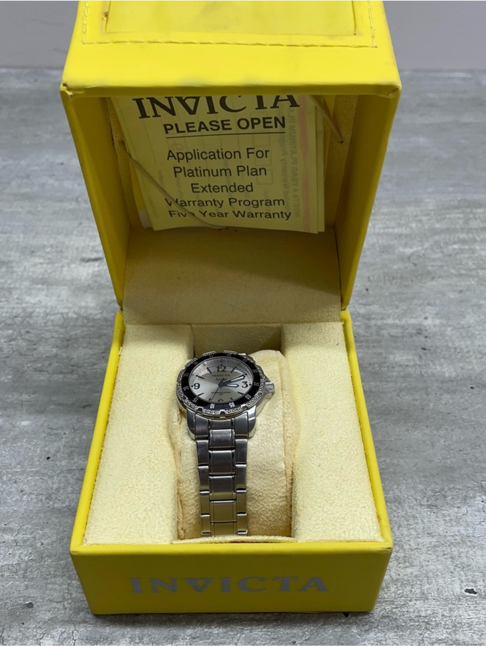 Invicta Angel Watch Womens OS Silver Good Crystal‎ Bezel Stainless Steel 30M